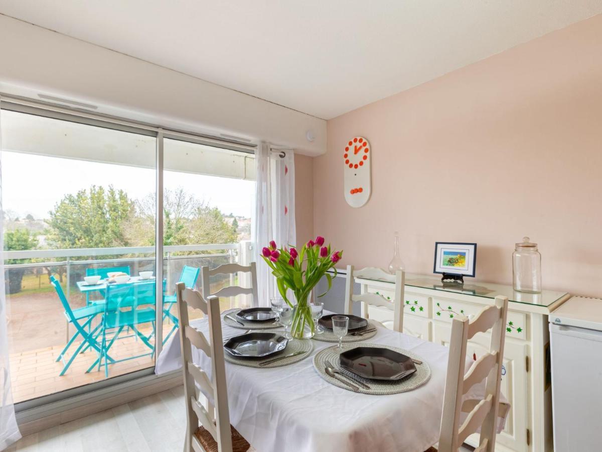Apartment Residence Le Centre By Interhome Meschers-sur-Gironde Bagian luar foto